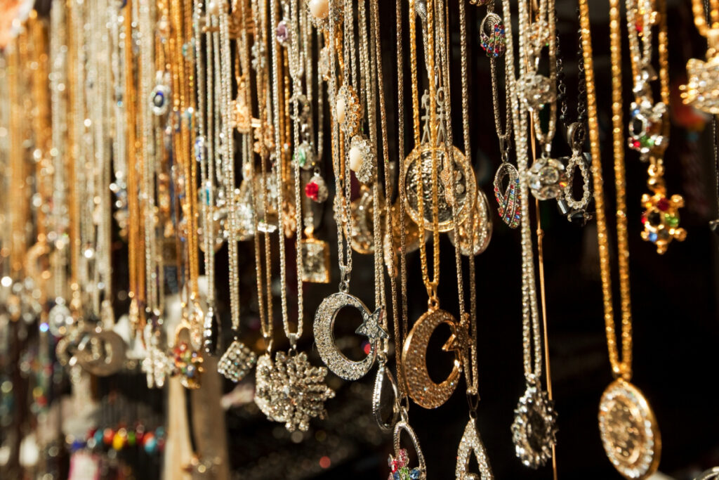 Selling Precious Metals for Immediate Cash